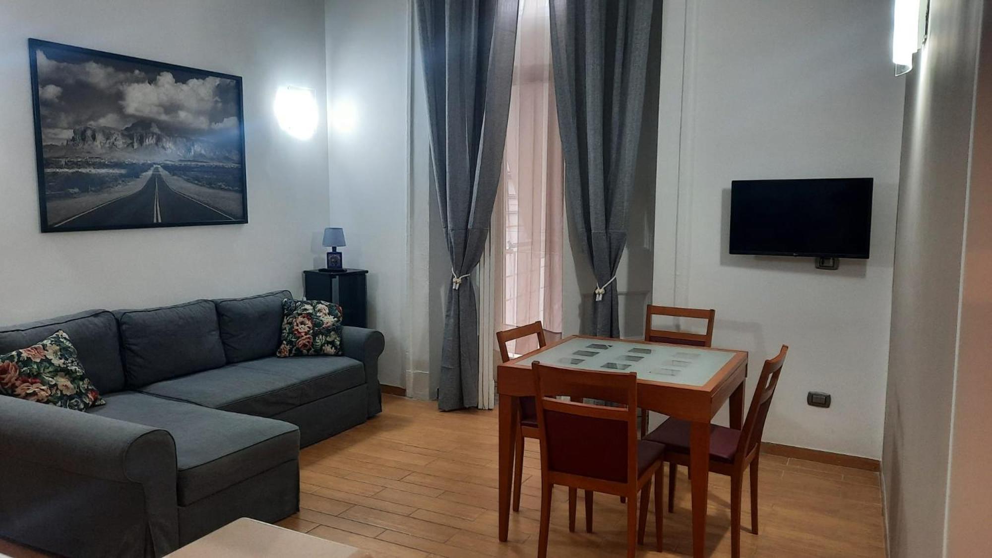 White Home Quartieri Spagnoli Неаполь Экстерьер фото